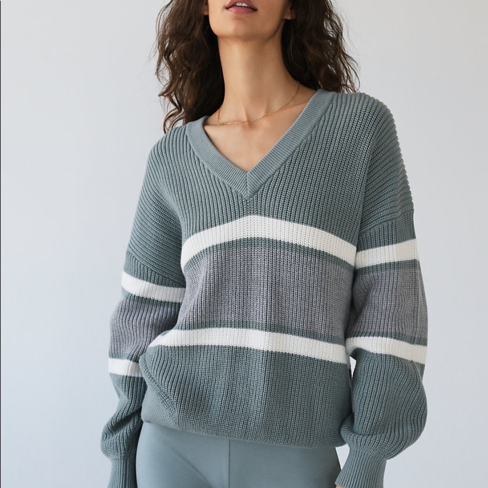 TNA Beacon Sweater